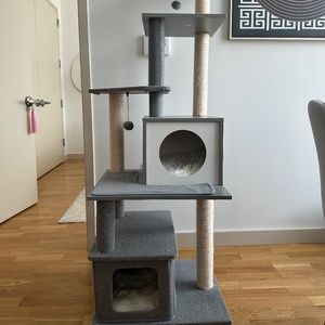 Cat tree